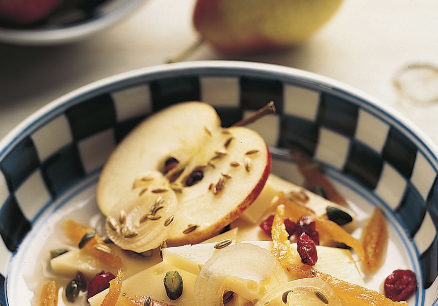 Fromage mariné  aux fruits et aux pistaches