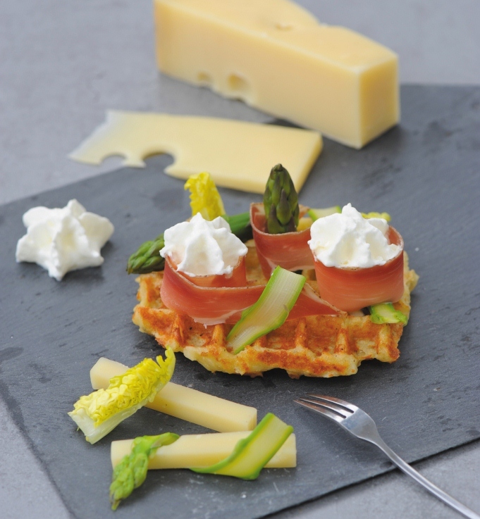 Gaufre de pommes de terre et sa crème d’Emmentaler AOP suisse à la noisette