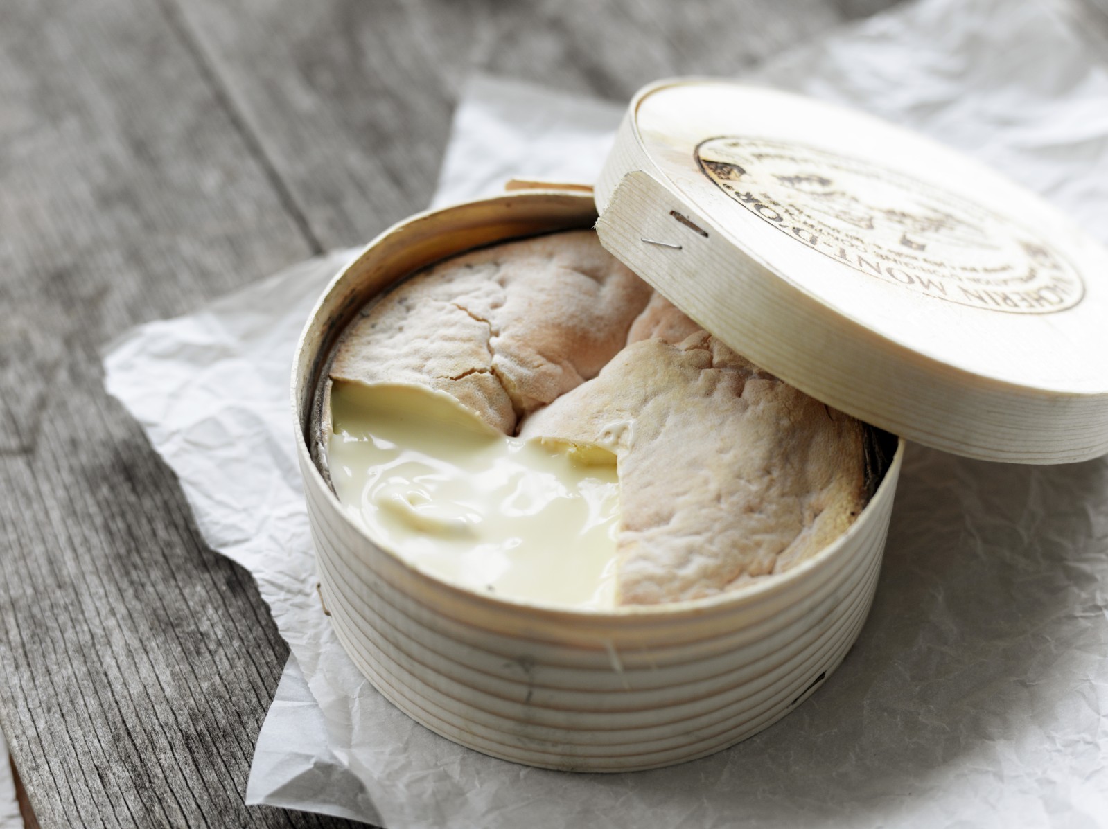 Vacherin Mont d'Or AOP chaud