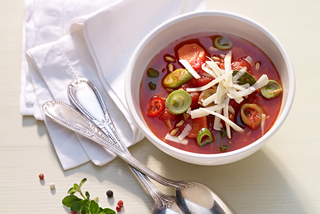 Soupe d’épeautre aux oignons blancs et Gruyère AOP